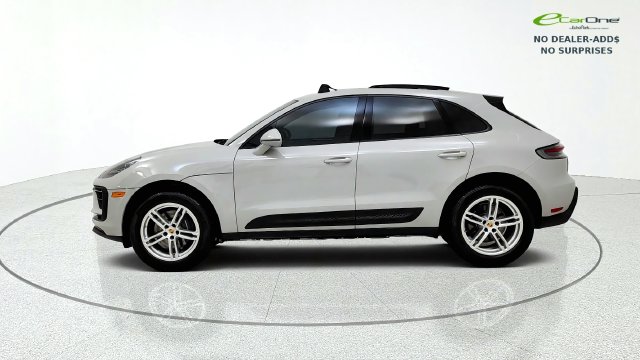 Used 2025 Porsche Macan | PANO ROOF SYSTEM | LANE CHANGE ASST | HTD STS | 19" WHLS SUV