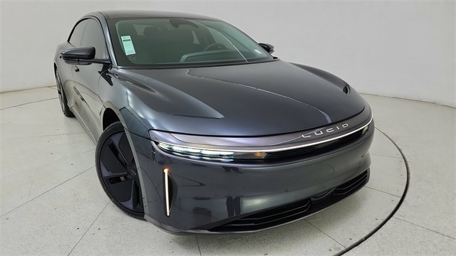 2025 Lucid Air Pure's photo