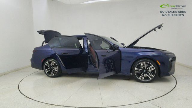 2023 BMW 7 Series 760i - Photo 72