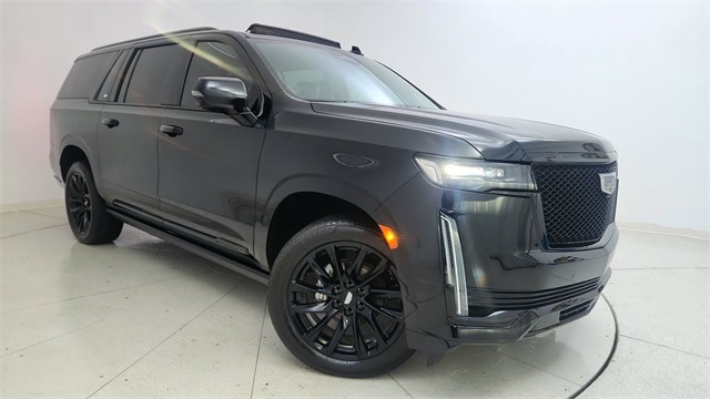 2023 Cadillac Escalade ESV Sport Platinum's photo