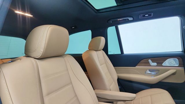 2025 Mercedes-Benz GLS Base - Photo 26