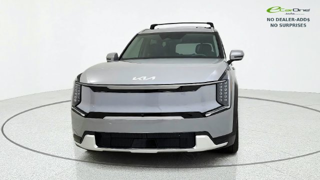 Used 2026 Kia EV9 LAND | CROSS BARS | CARGO COVER | 3RD ROW SEAT | CLMT STS | 20" WHLS SUV