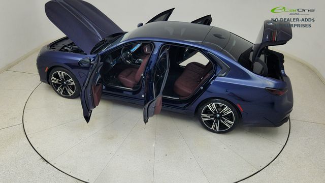 2023 BMW 7 Series 760i - Photo 86