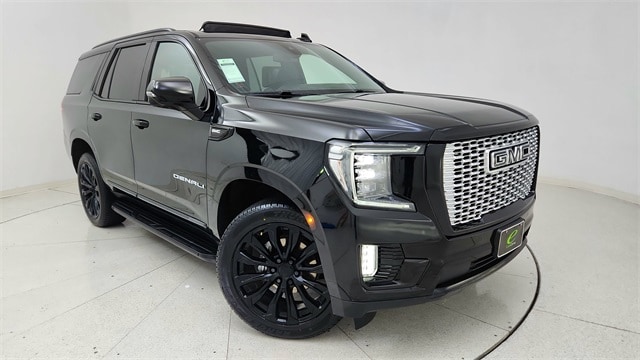 2021 GMC Yukon Denali's photo