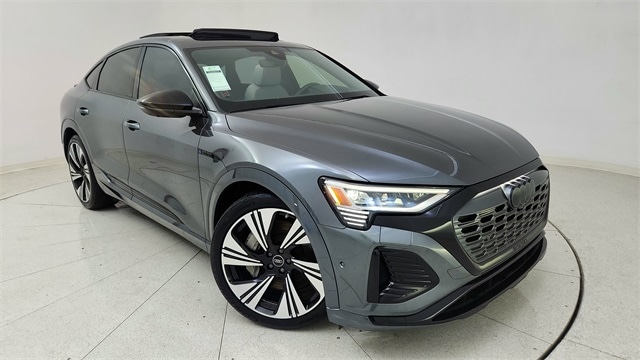 2024 Audi Q8 Sportback e-tron Prestige's photo