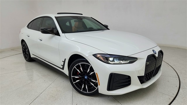 2024 BMW i4 M50's photo