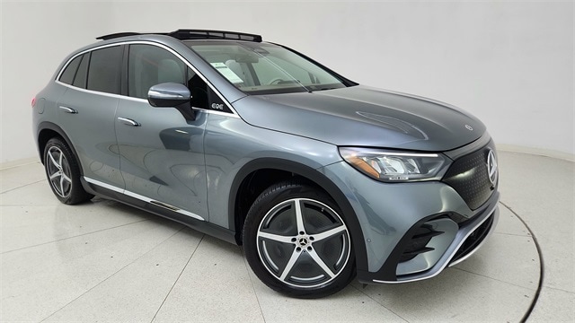 2023 Mercedes-Benz EQE SUV Base's photo