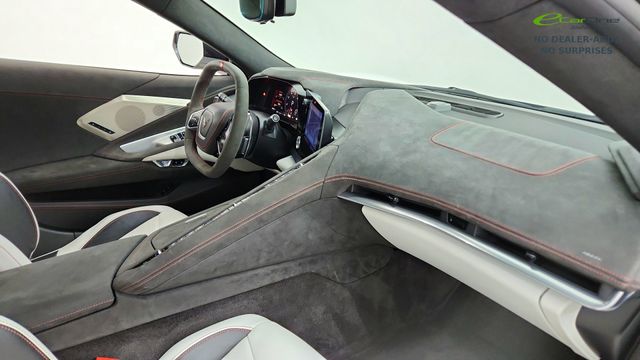 2023 Chevrolet Corvette 3LT - Photo 25