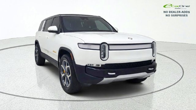 2024 Rivian R1S