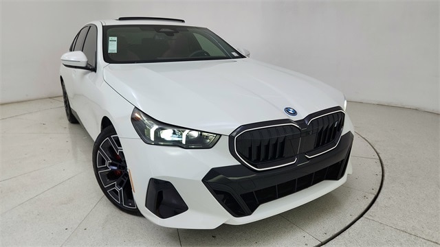 2025 BMW i5 40's photo