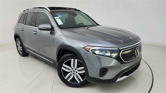 2023 Mercedes-Benz EQB Base's photo