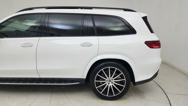 2025 Mercedes-Benz GLS Base - Photo 10