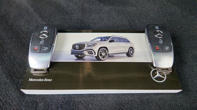 2025 Mercedes-Benz GLS Base - Photo 67