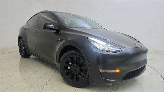 2021 Tesla Model Y Long Range's photo
