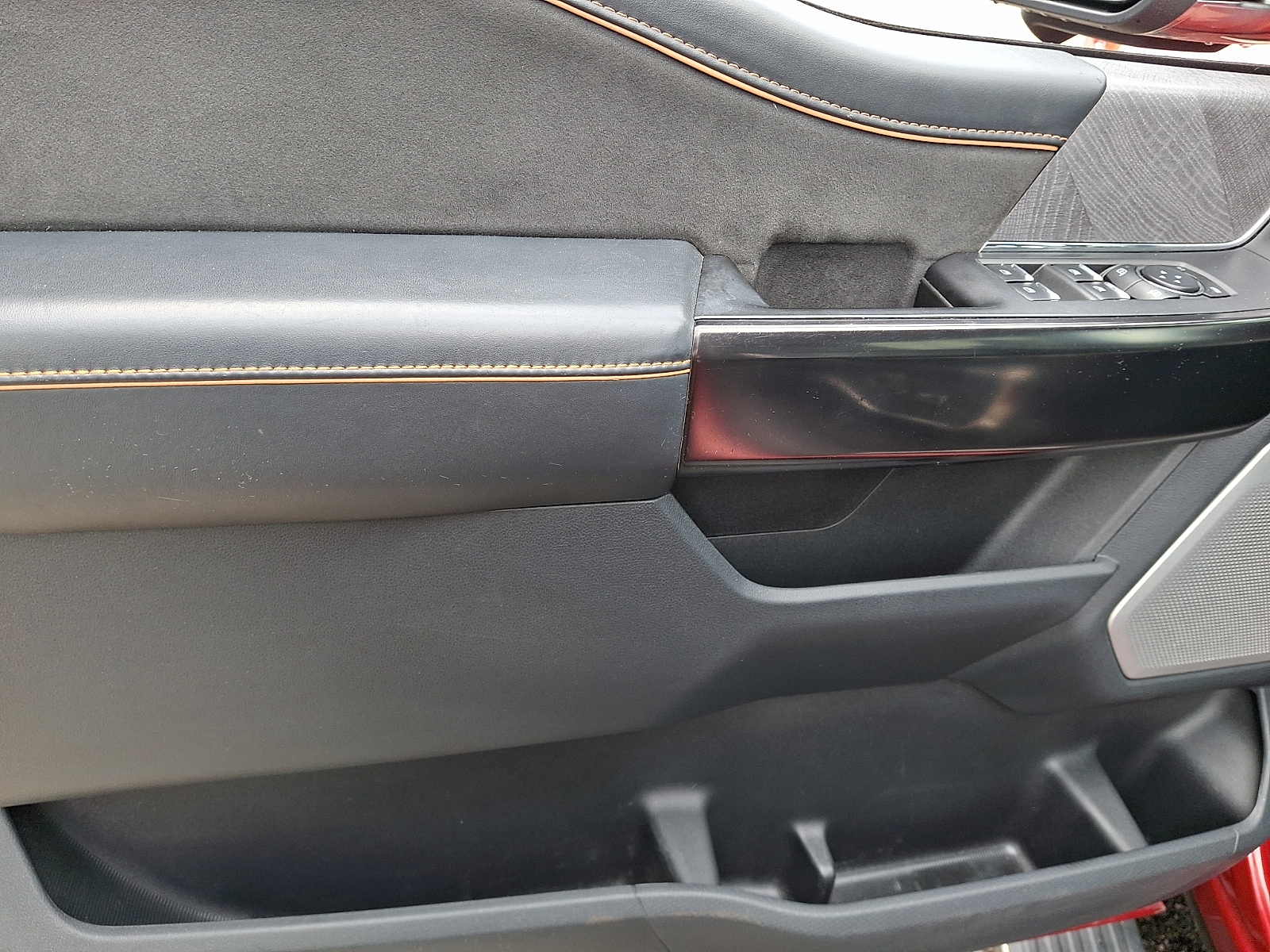 2021 Ford F-150 Platinum - Photo 15