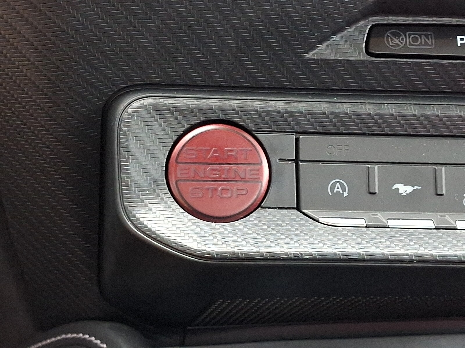 2024 Ford Mustang GT Premium - Photo 24