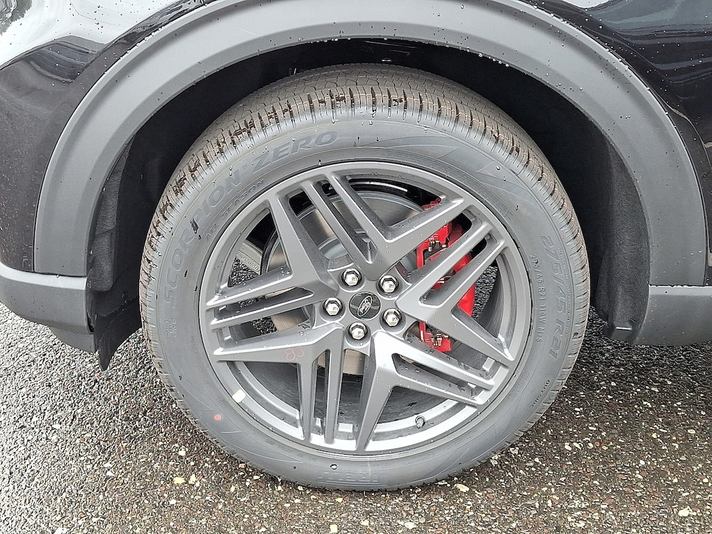 New 2025 Ford Explorer ST-Line SUV