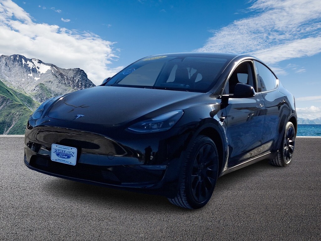 Used 2024 Tesla Model Y Long Range Dual Motor All-Wheel Drive Sport Utility