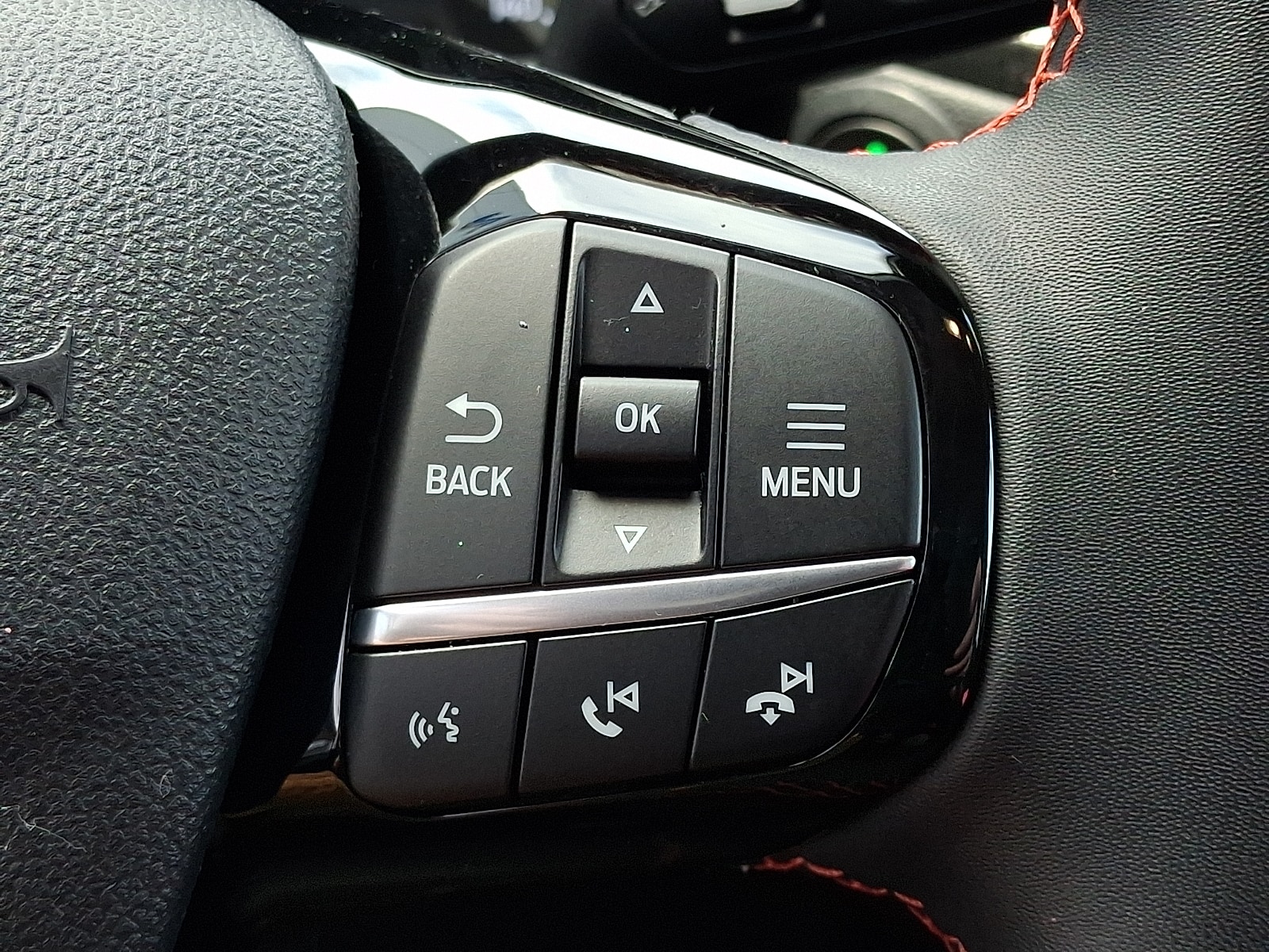 2022 Ford Escape SEL - Photo 25