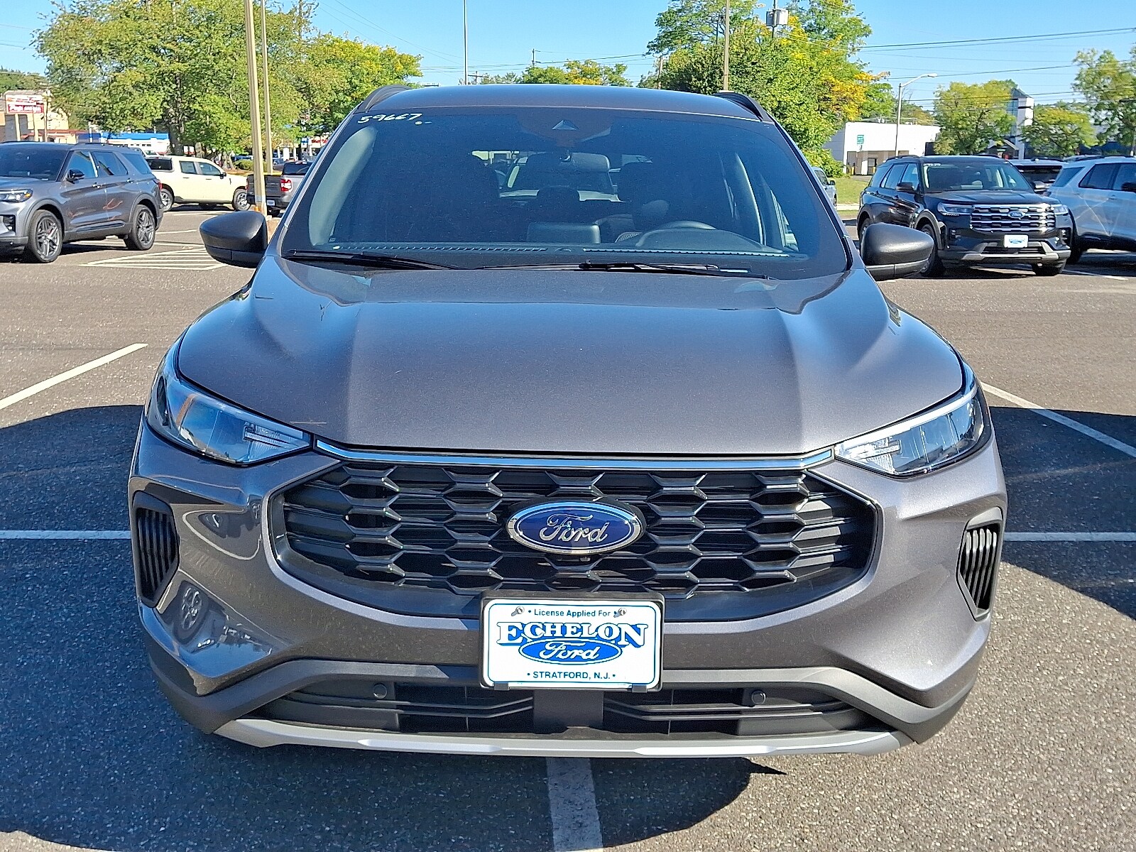 2025 Ford Escape ST-Line photo 2