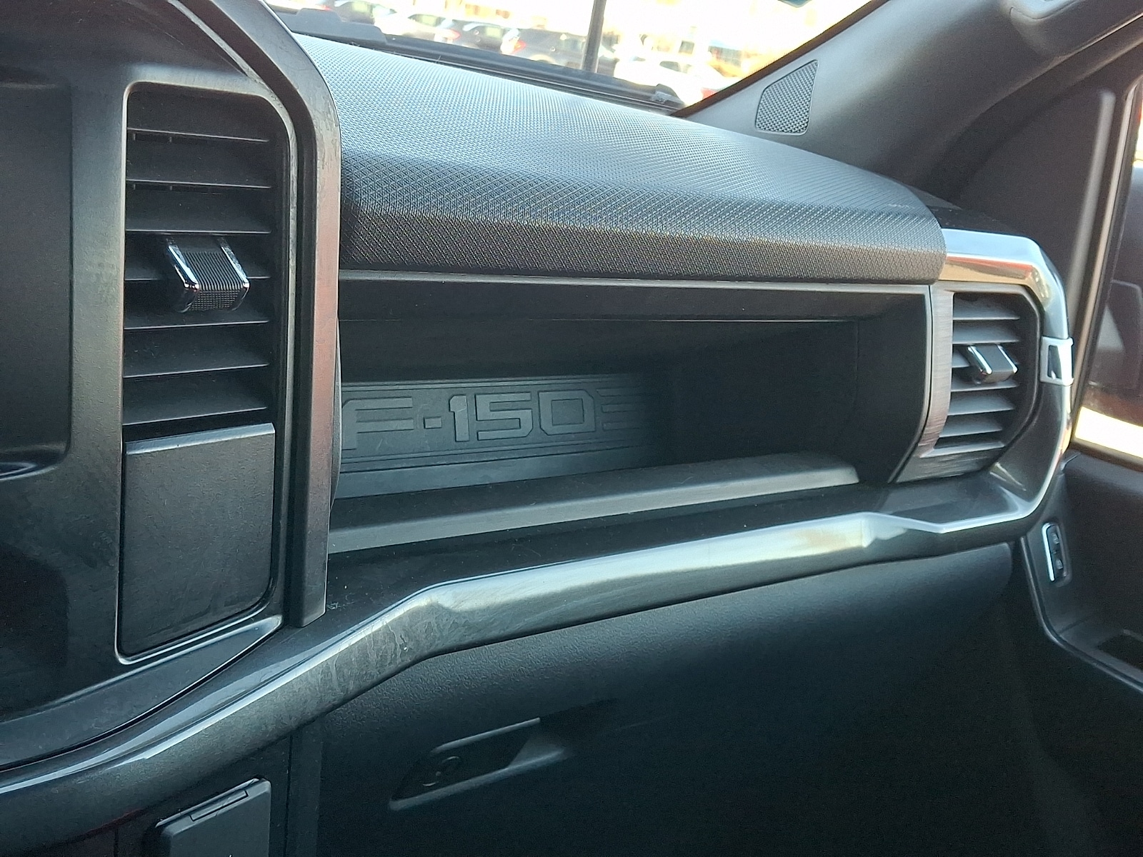 2023 Ford F-150 XL - Photo 26