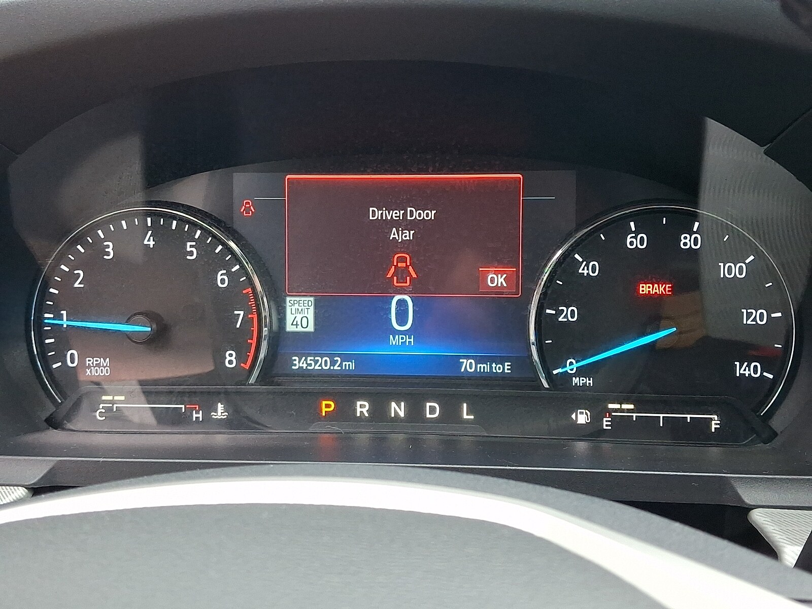 2023 Ford Explorer XLT - Photo 23
