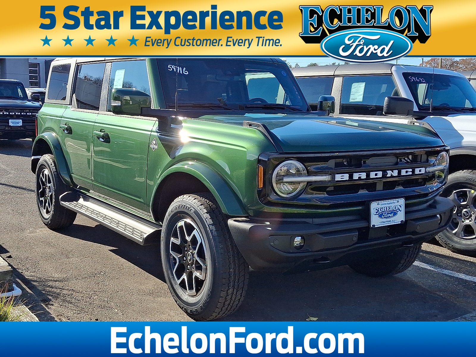 2025 Ford Bronco 4-Door Outer Banks's photo