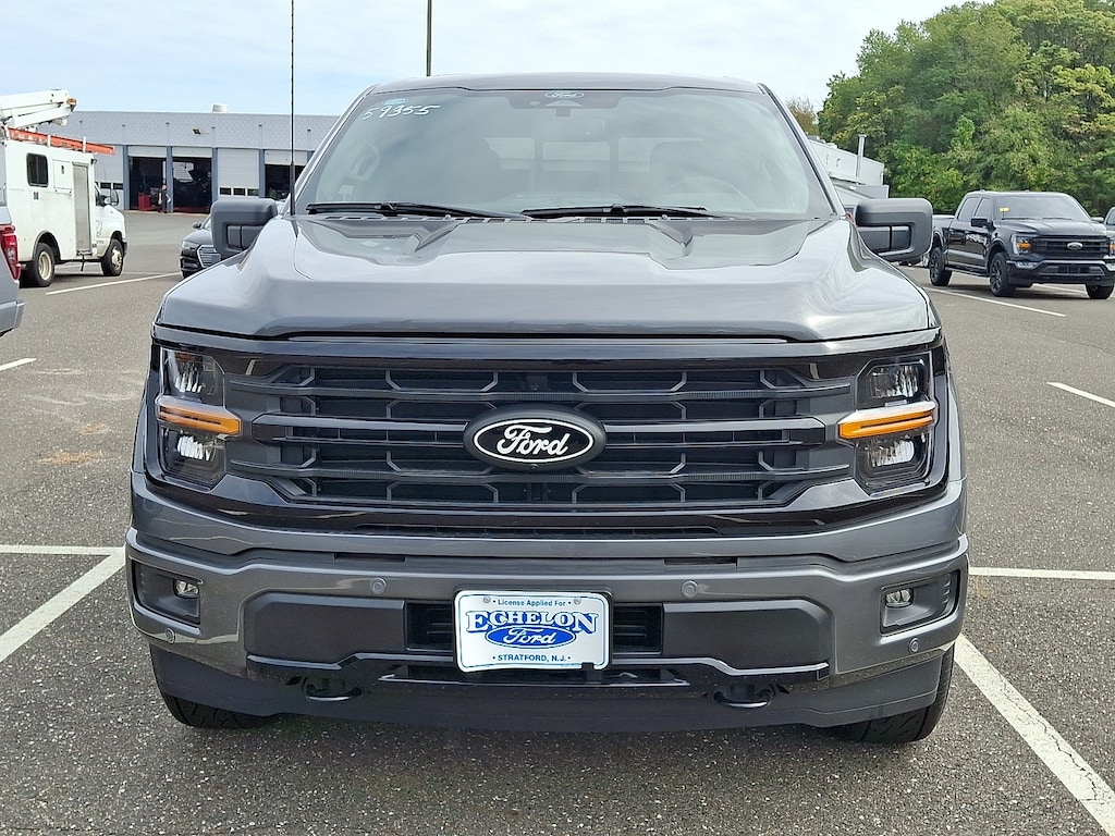 New 2025 Ford F-150 XLT Truck SuperCrew Cab