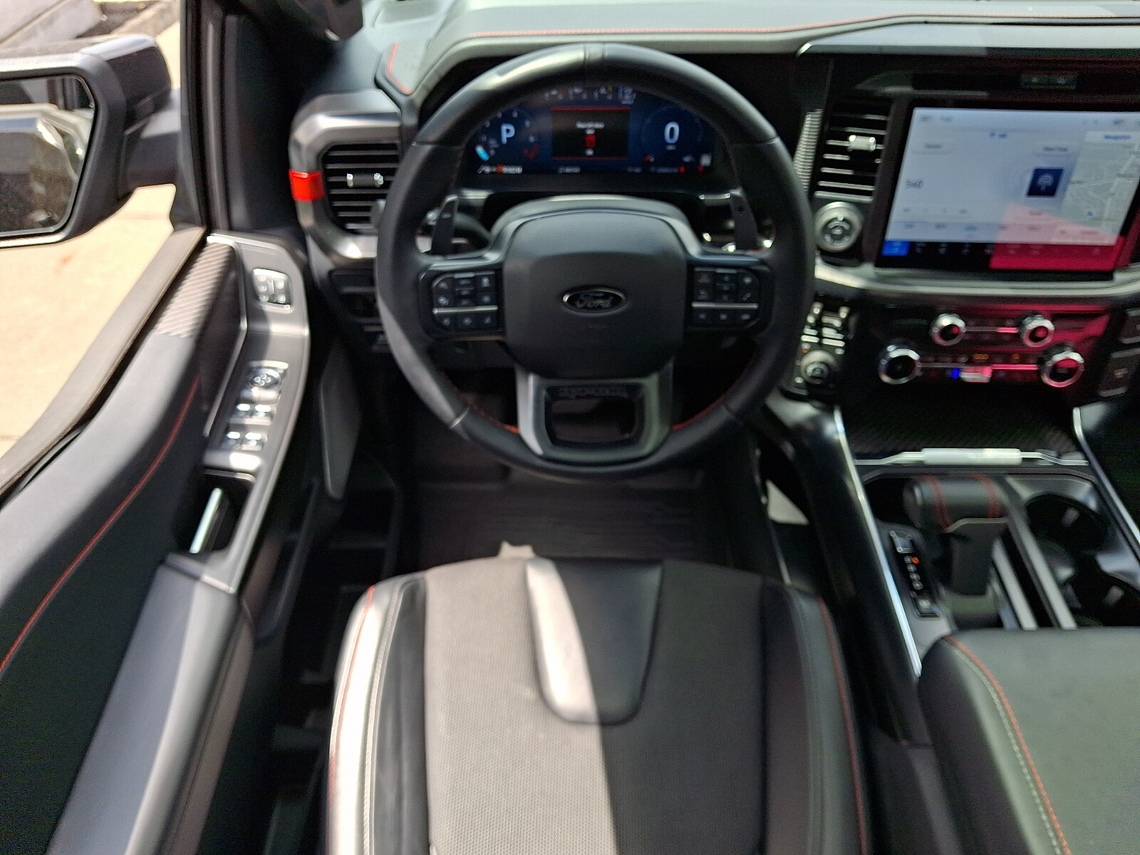 2025 Ford F-150 Raptor - Photo 14