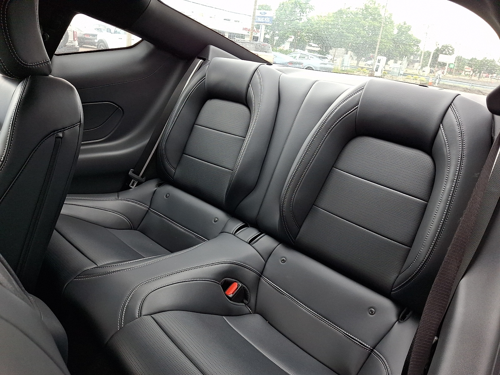 2024 Ford Mustang GT Premium - Photo 11
