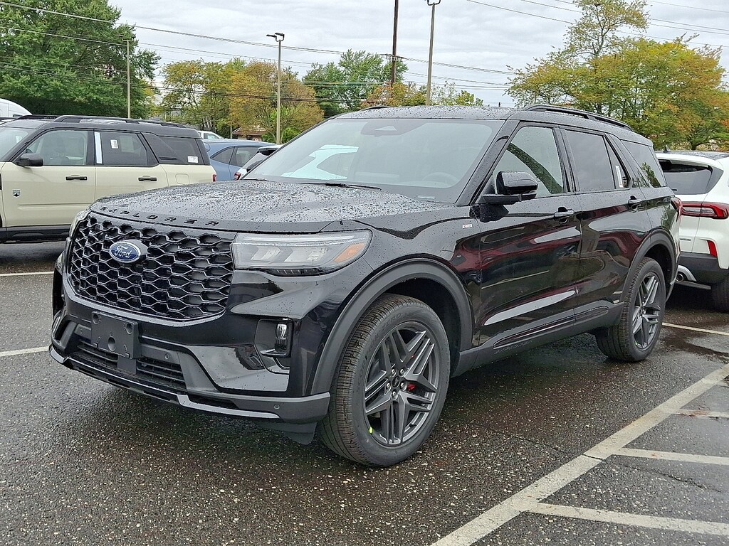 New 2025 Ford Explorer ST-Line SUV