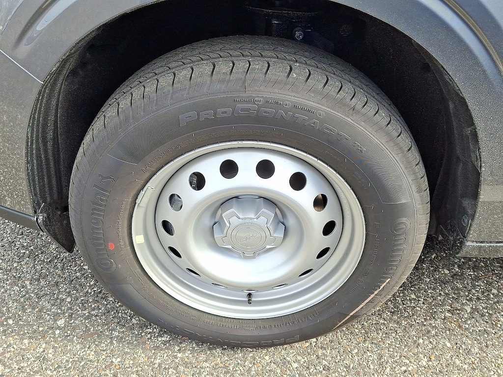 New 2025 Ford Maverick XL Truck SuperCrew