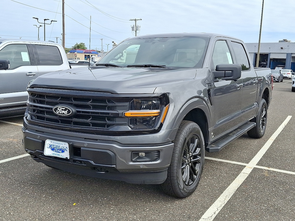 New 2025 Ford F-150 XLT Truck SuperCrew Cab