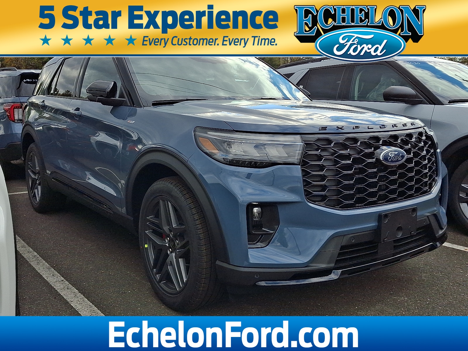 2026 Ford Explorer ST-LINE's photo