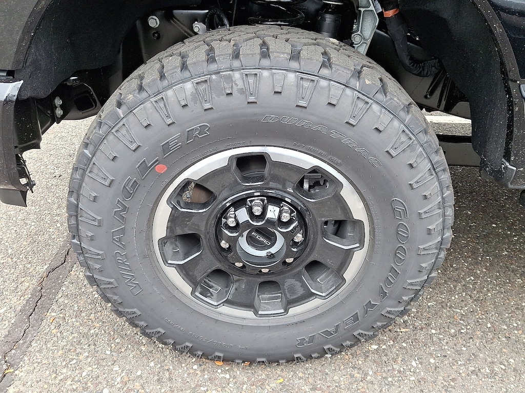 New 2026 Ford Super Duty F-250 Lariat Truck Crew Cab