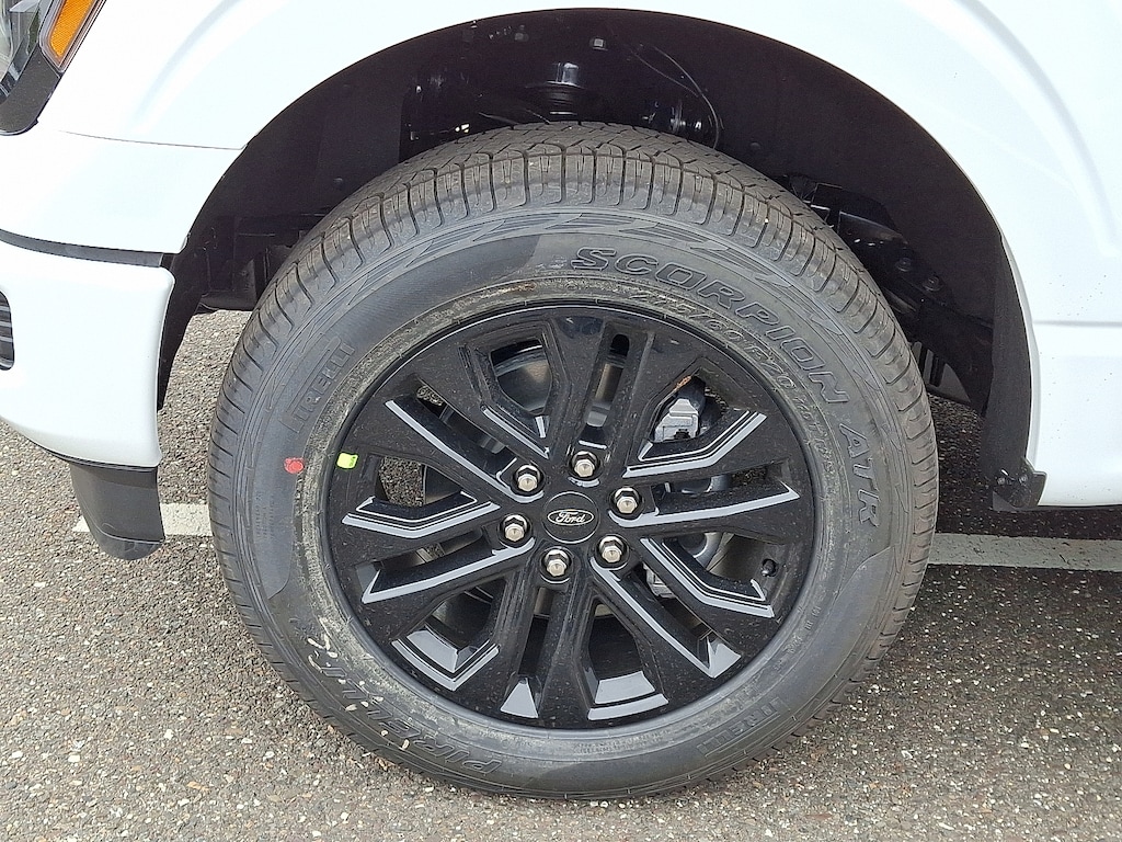 New 2025 Ford F-150 XLT Truck SuperCrew Cab