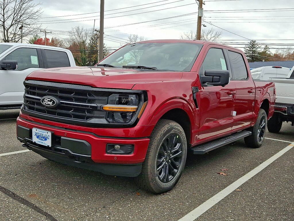 New 2025 Ford F-150 XLT Truck SuperCrew Cab