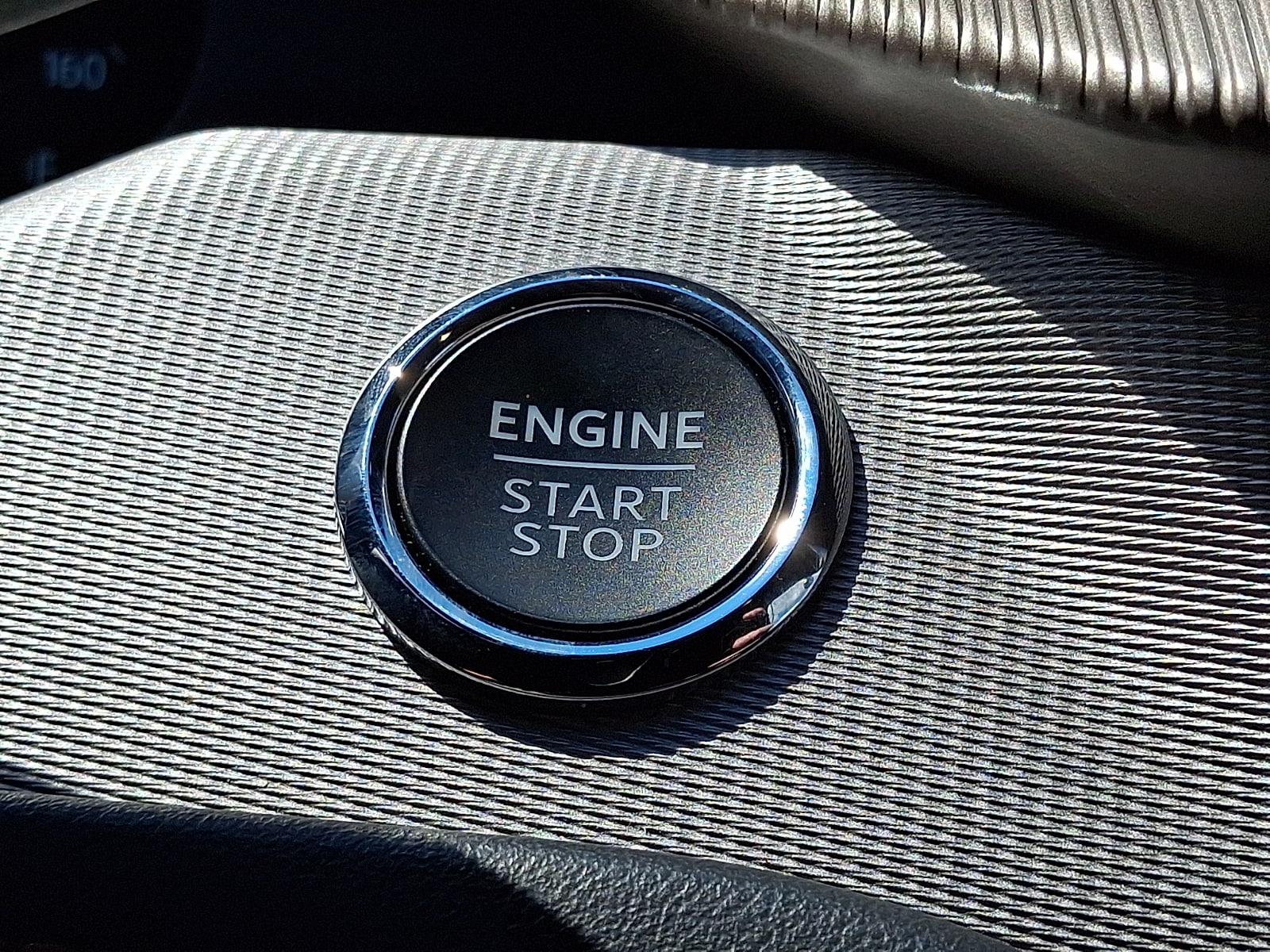 2025 Ford Explorer Active - Photo 26