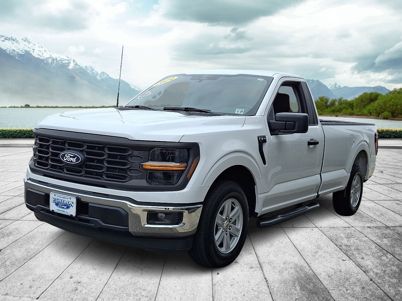 2024 Ford F-150 XL photo 2