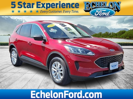 Used 2022 Ford Escape SE Sport Utility for sale near Woodbury