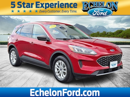 Used 2022 Ford Escape SE Sport Utility for sale near Woodbury