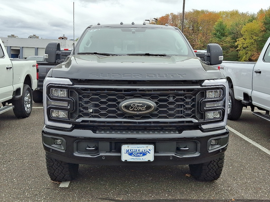 New 2026 Ford Super Duty F-250 Lariat Truck Crew Cab