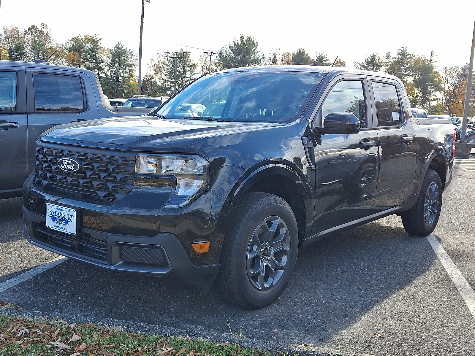 2025 Ford Maverick XLT photo 3