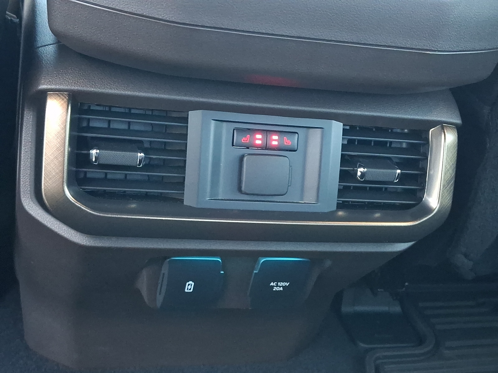 2025 Ford F-150 King Ranch - Photo 12