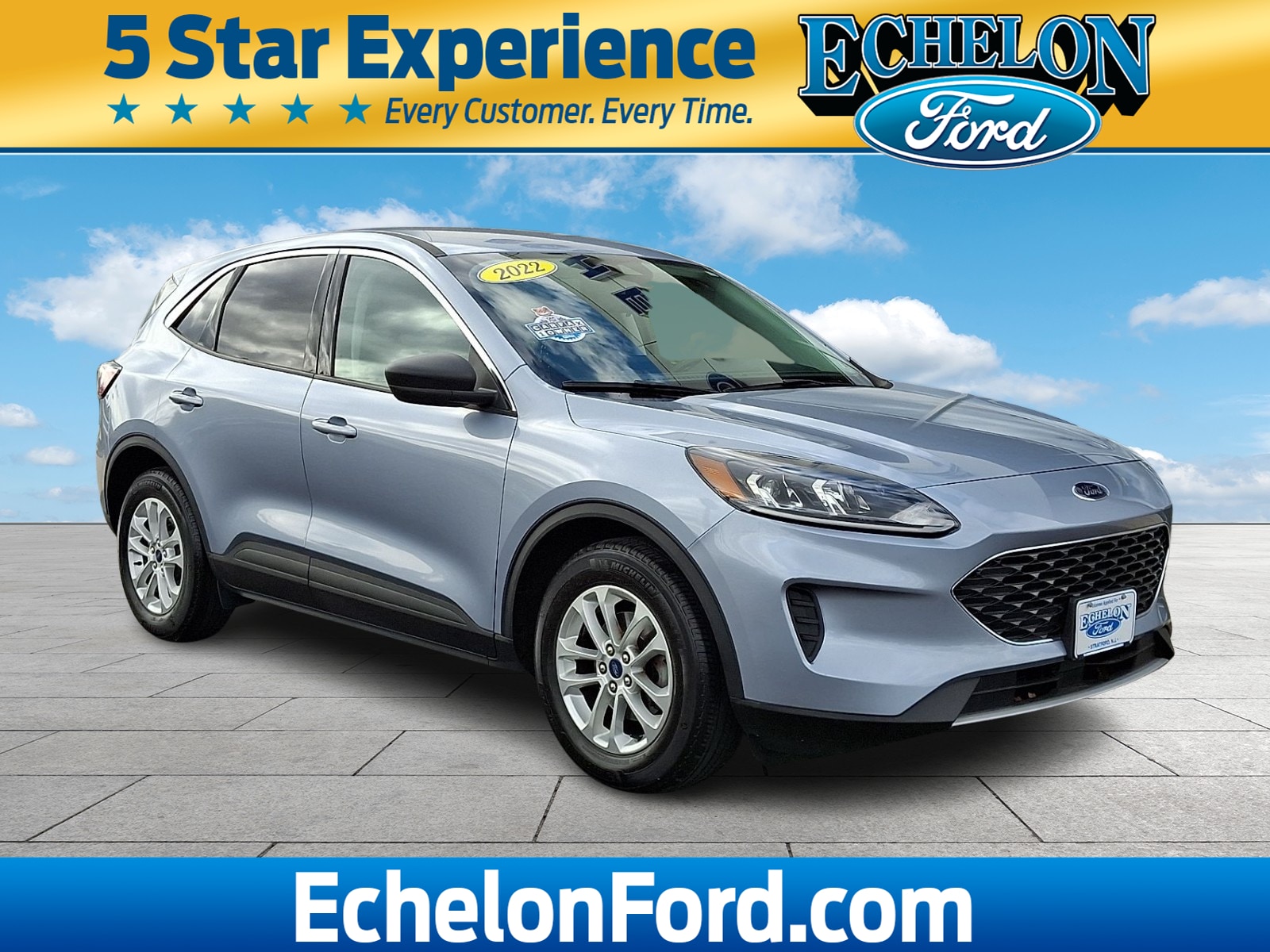 2022 Ford Escape SE FWD's photo