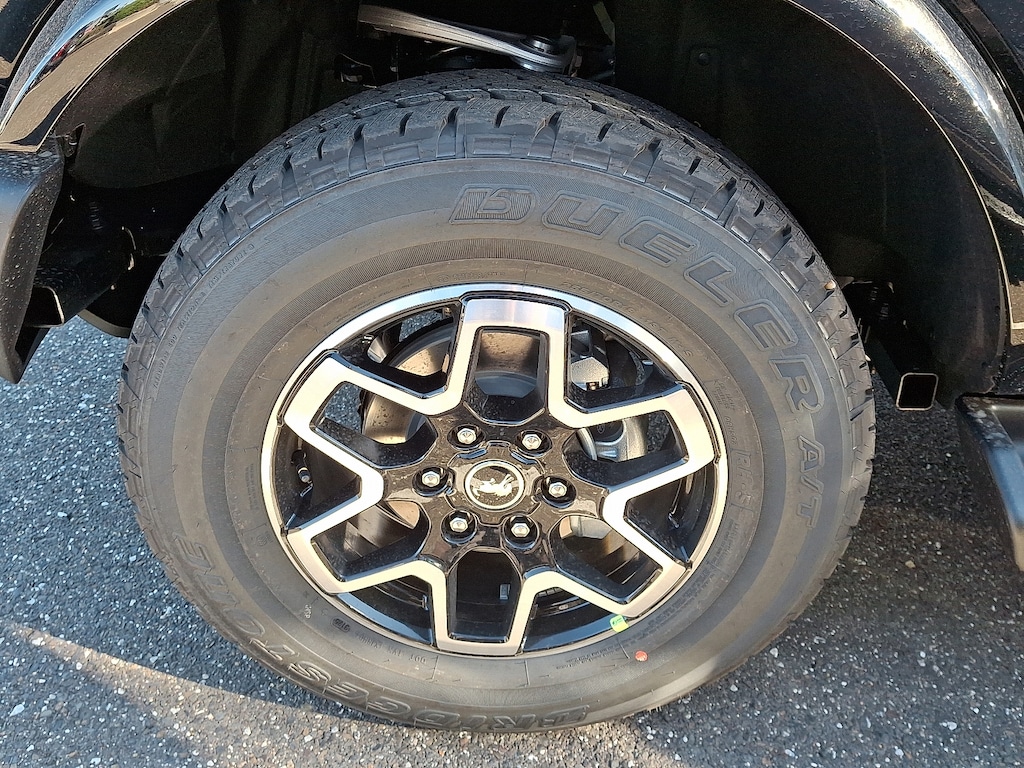 New 2025 Ford Bronco Outer Banks SUV