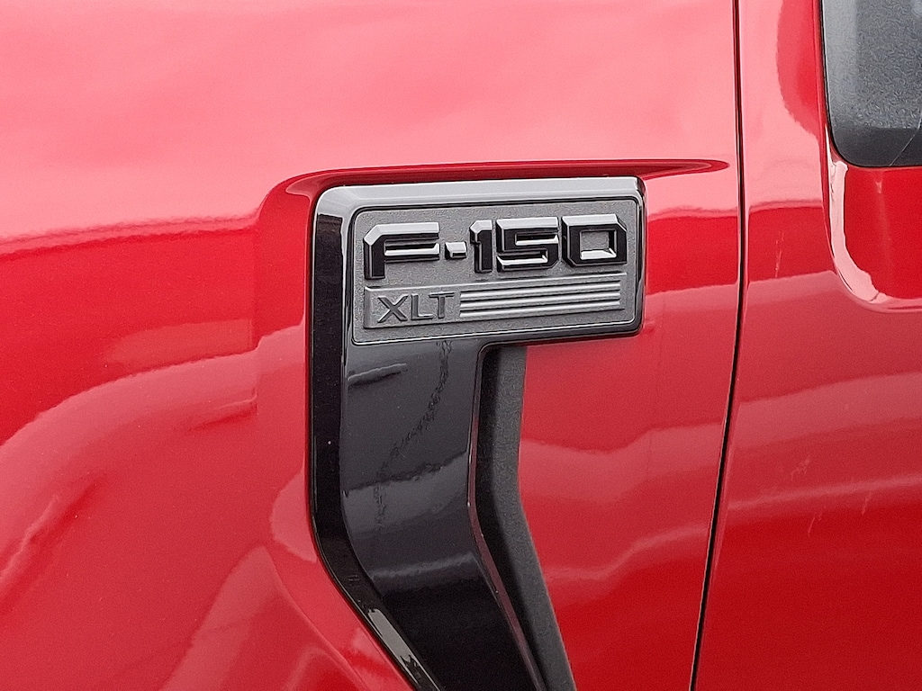New 2025 Ford F-150 XLT Truck SuperCrew Cab