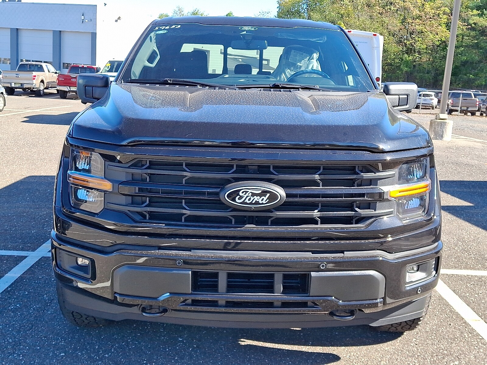 2025 Ford F-150 XLT photo 2