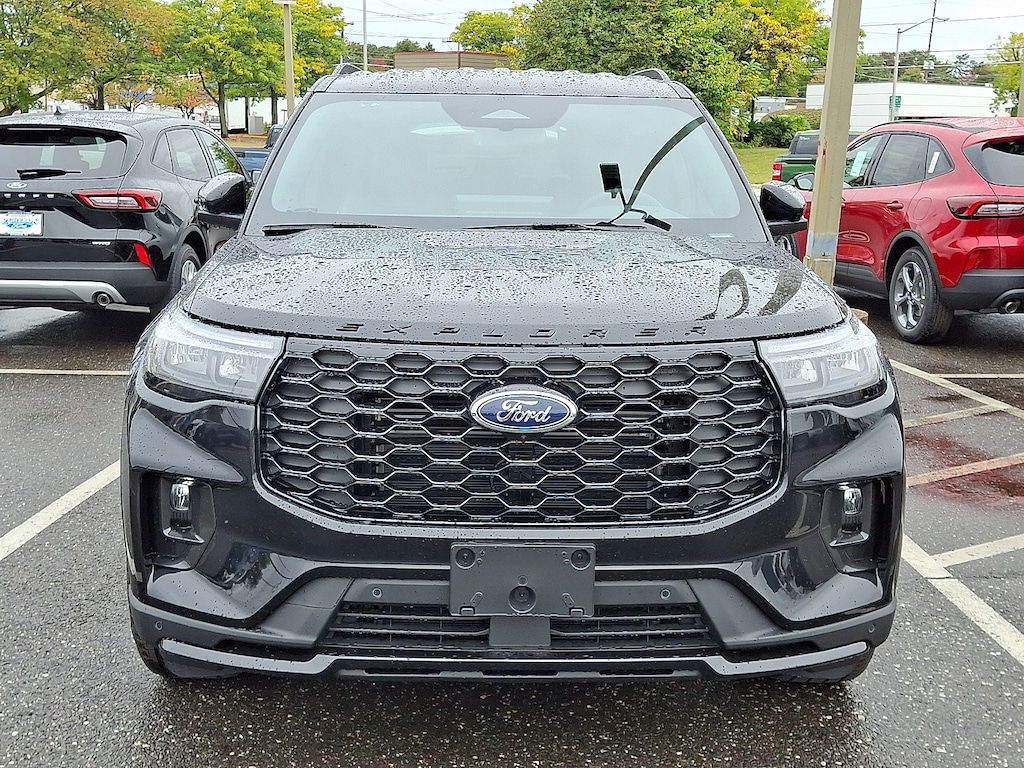 New 2025 Ford Explorer ST-Line SUV