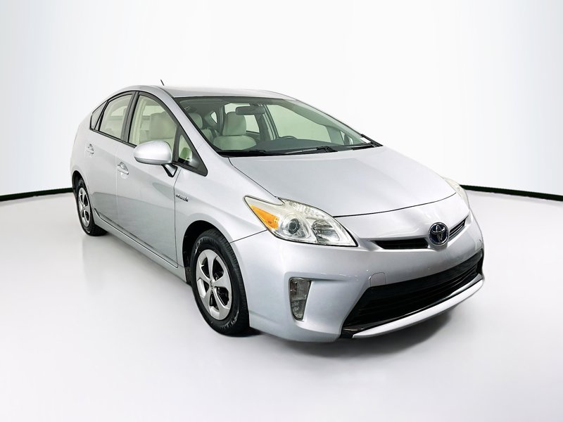 2014 Toyota Prius Two's photo